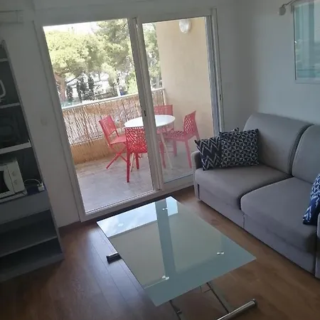Appartement Climatise Sur Le Port De Hyères